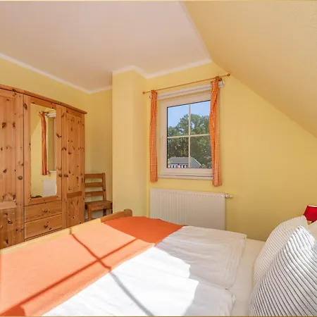 Ferienhaus Am - 4-raum Häuser Dhh See- Idyll 2 *